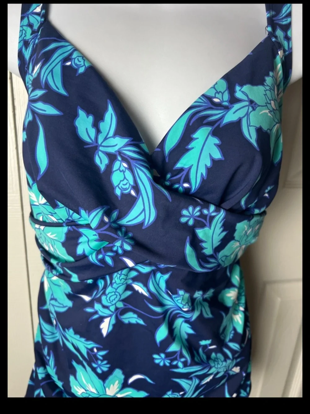 LANDS END Bathing Suit Tankini Briefs V Neckline Floral Blue Turquoise Underwire